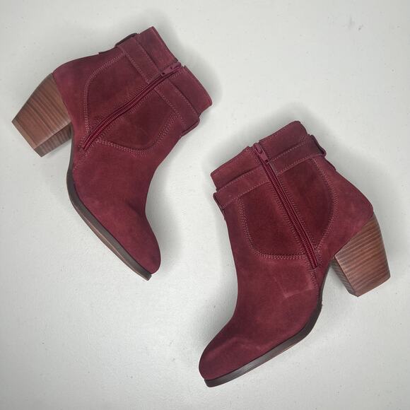 Diba Burgundy Red Buckle Leather Ankle Booties Size 8 - Picture 5 of 8